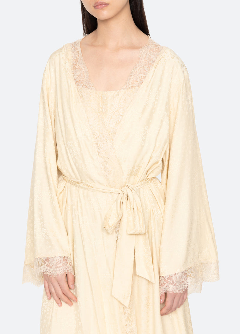 yellow-lila robe-detail view - 16