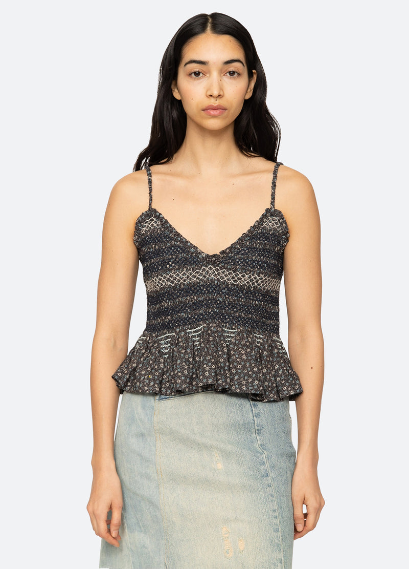 multi-maia tank-front view - 1