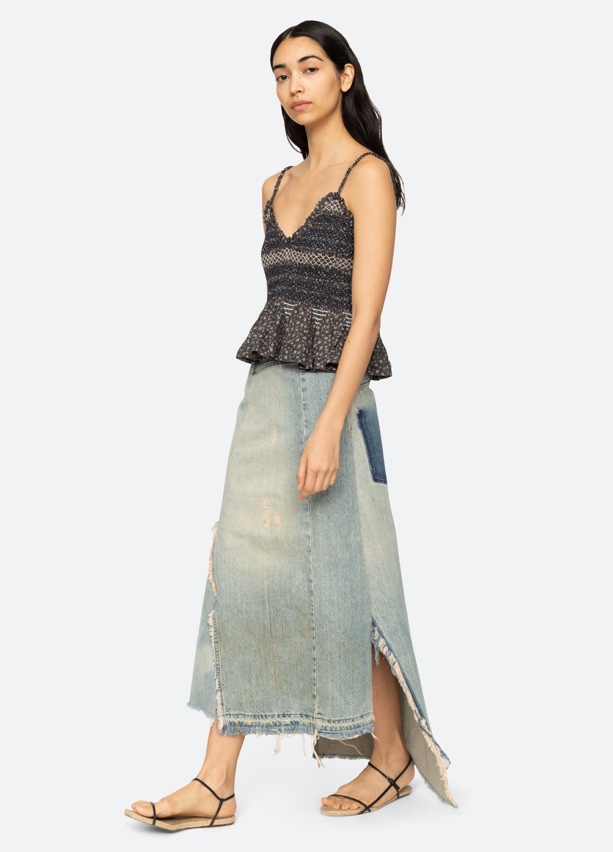 multi-maia tank-full body view - 3