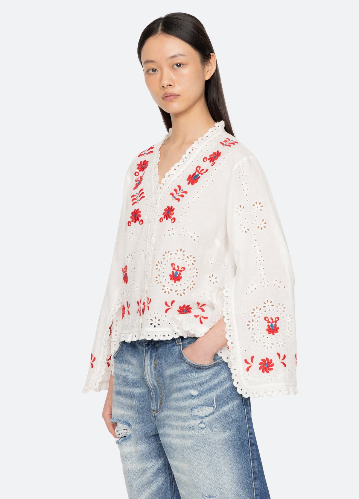 cream-catharina l/s top-three quarter view - 4