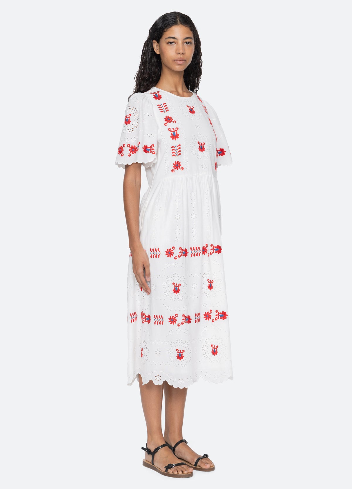 cream-catharina s/s dress-three quarter view - 13