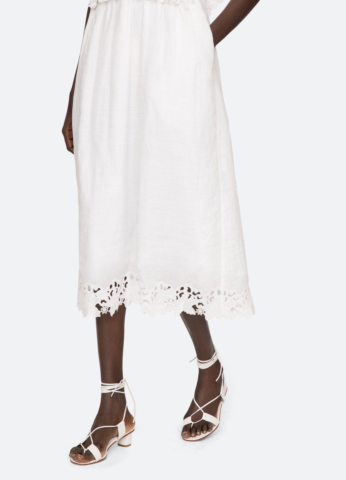 white-eleannora midi dress-detail view - 7