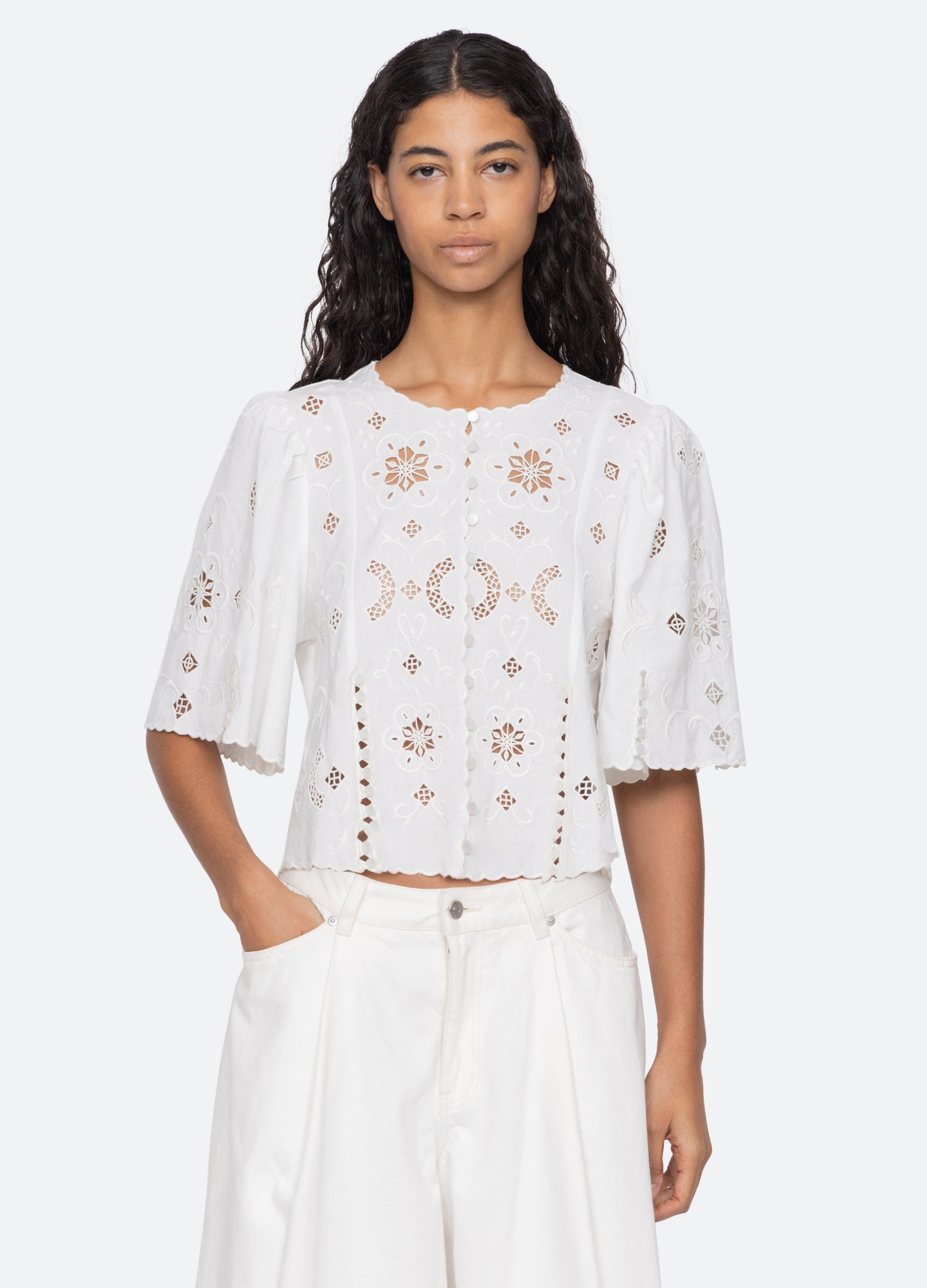 PF26-024-WHITE-1_80f7451f-0d0a