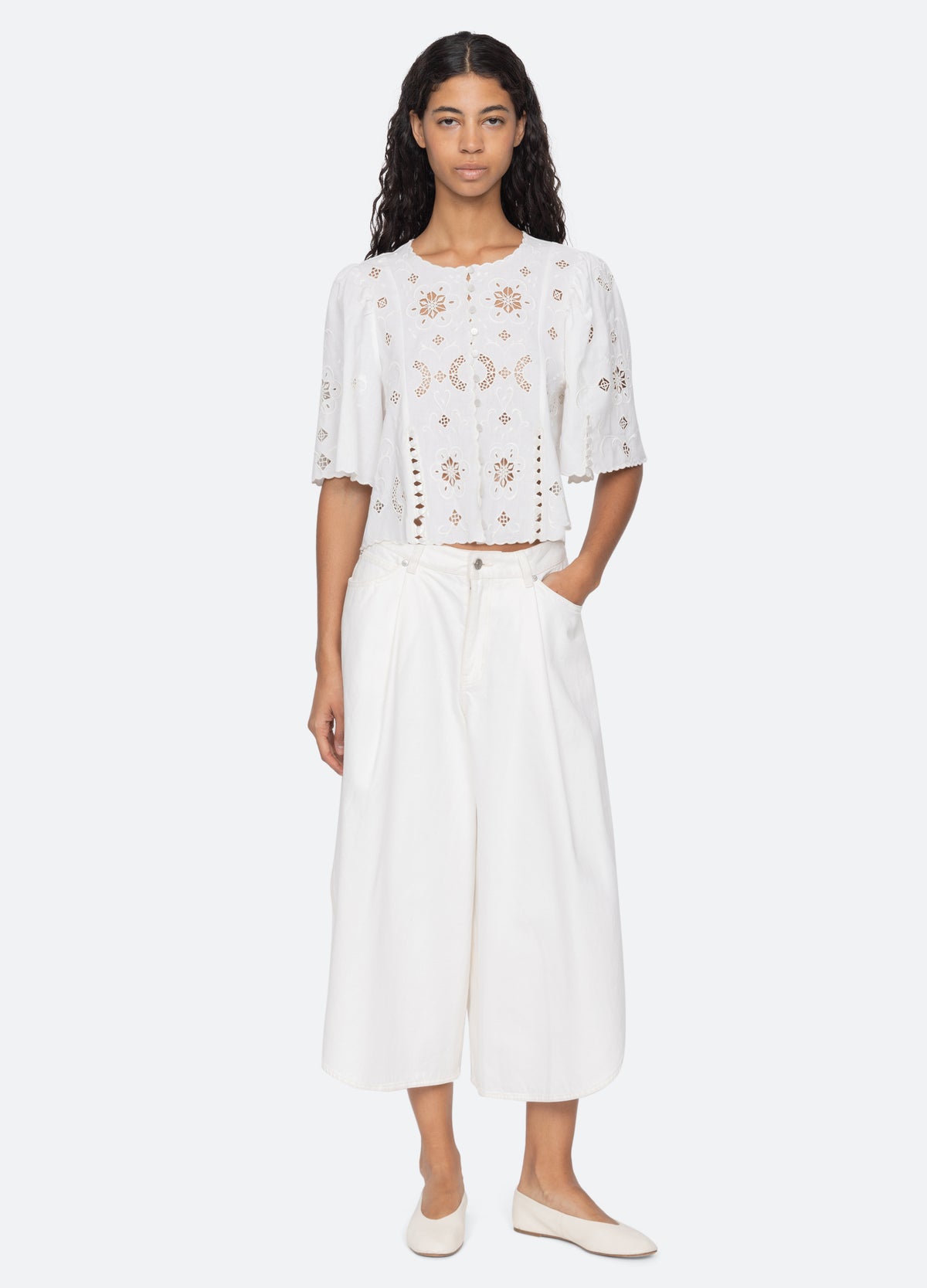 white-gardener top-full body view - 7