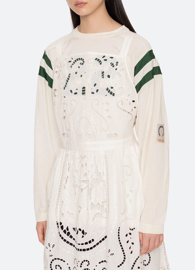 cream-gardener apron top-detail view - 8