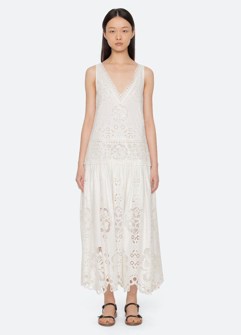 white-gardener dress-front view 2 - 15