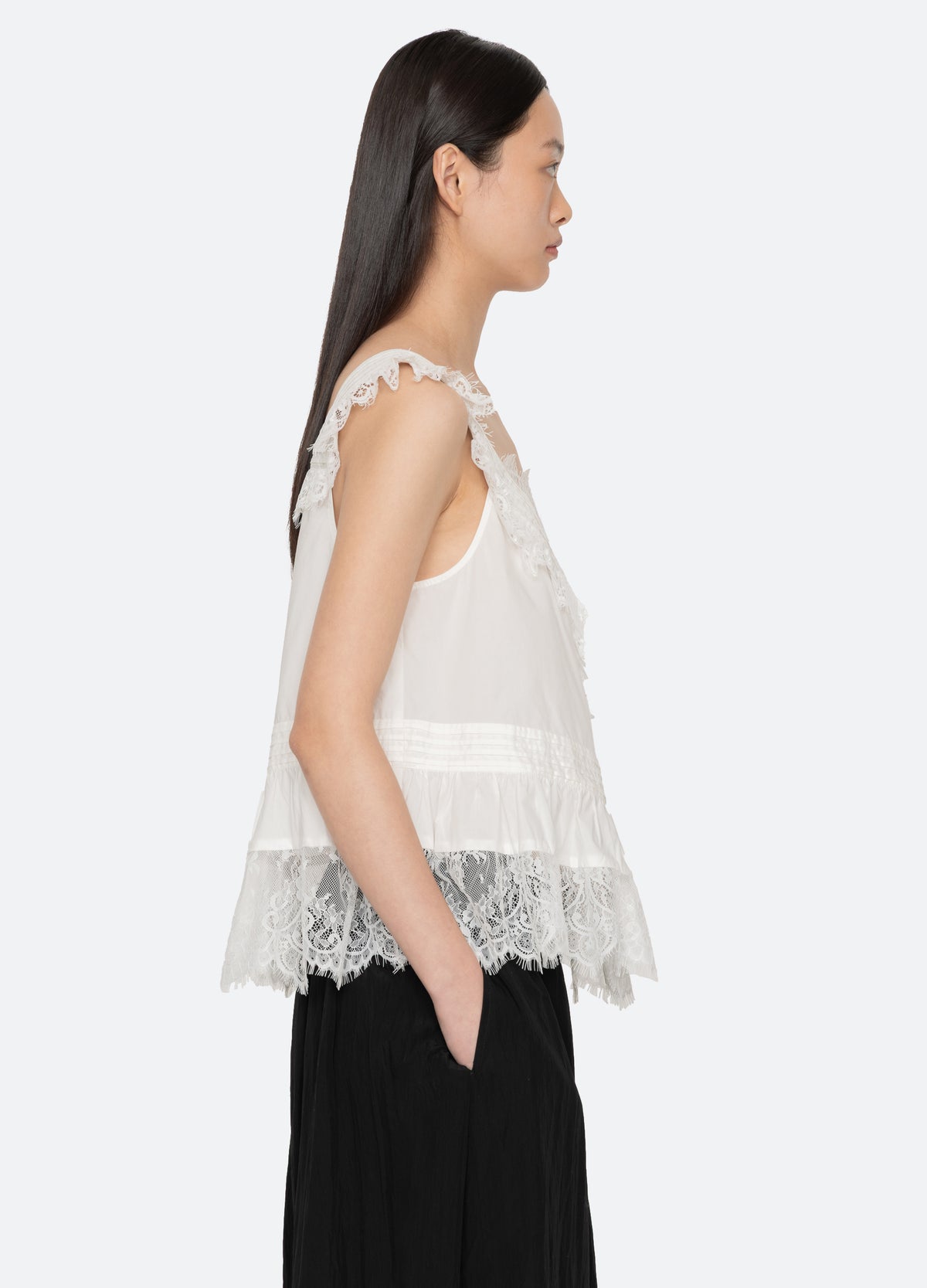 white-hilda top-side view - 4