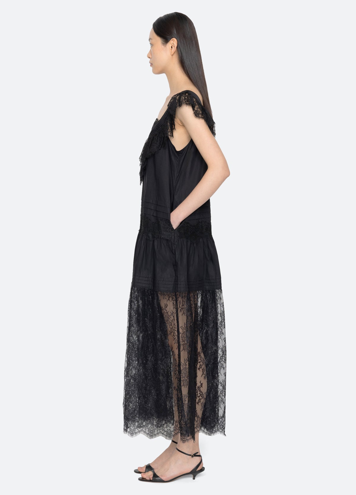 black-hilda dress-side view - 11