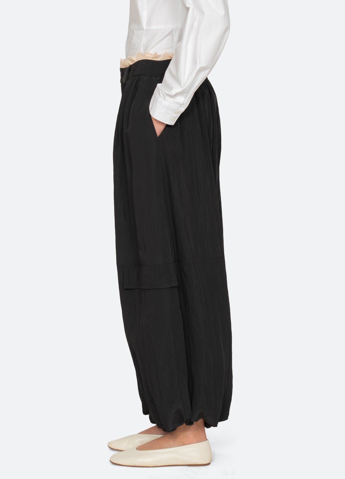 black-lisette pants-side view - 5