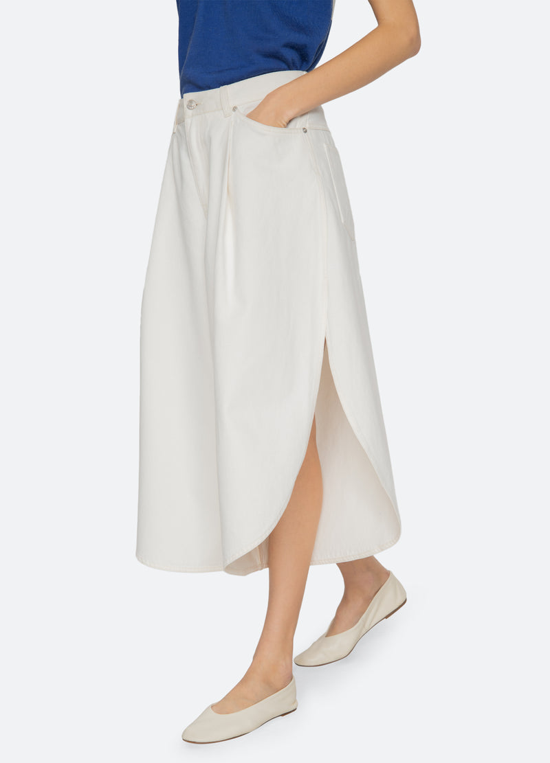 white-milene culottes-walking view - 6