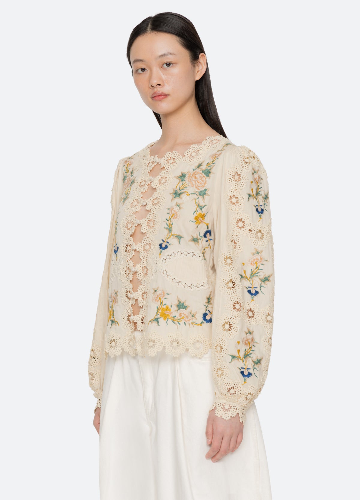 cream-adonna l/s top-three quarter view - 5