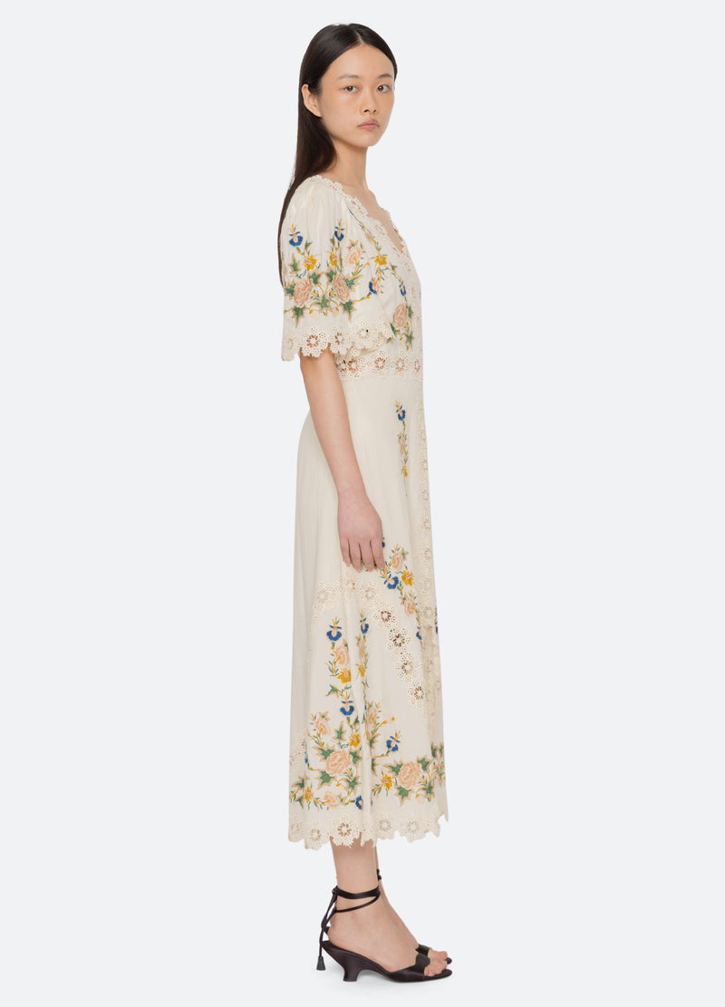 cream-adonna s/s dress-side view - 5
