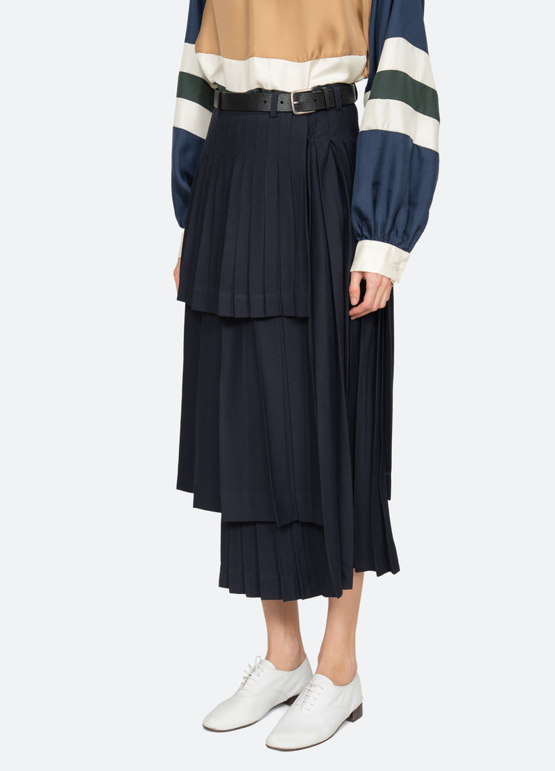 navy-taliyah skirt-three quarter view - 6