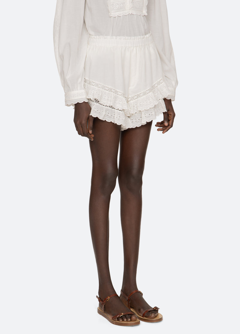 white-eliza shorts-three quarter view - 5