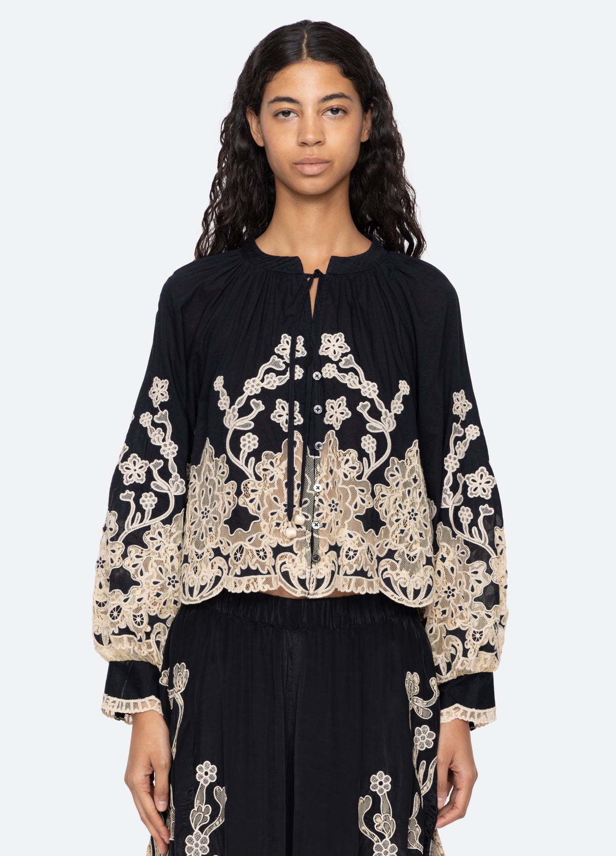 black-gracelyn l/s top-front view 2 - 5