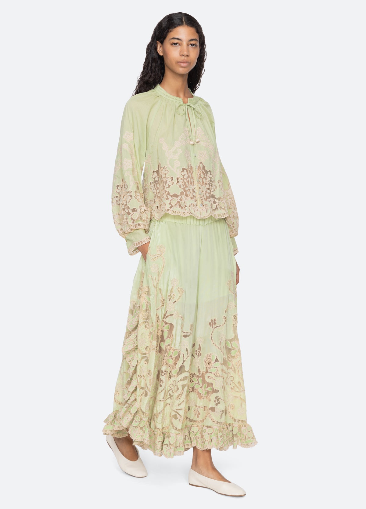 green-gracelyn l/s top-full body view - 15
