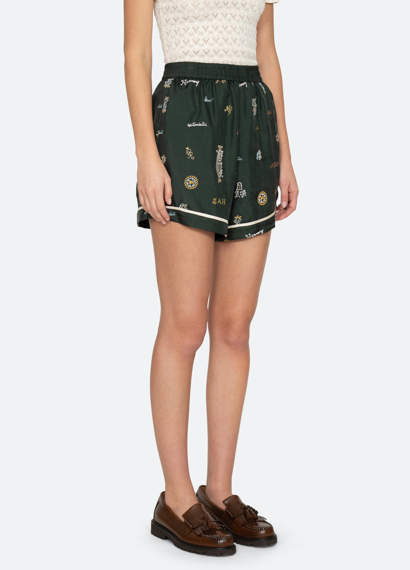 green-juliet shorts-three quarter view - 5