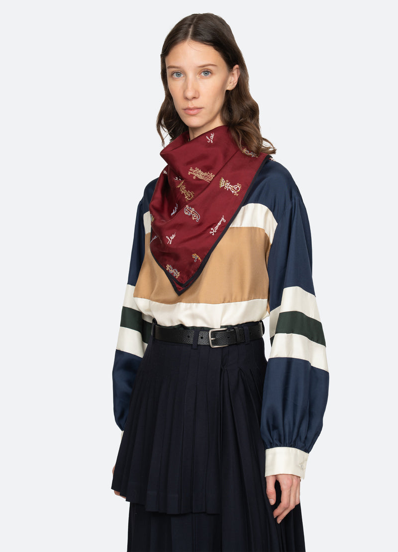 bordeaux-juliet scarf-three quarter view - 10