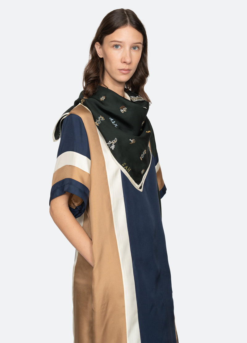 green-juliet scarf-side view - 7