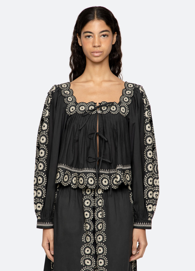 black-mirabel top-front view 2 - 5