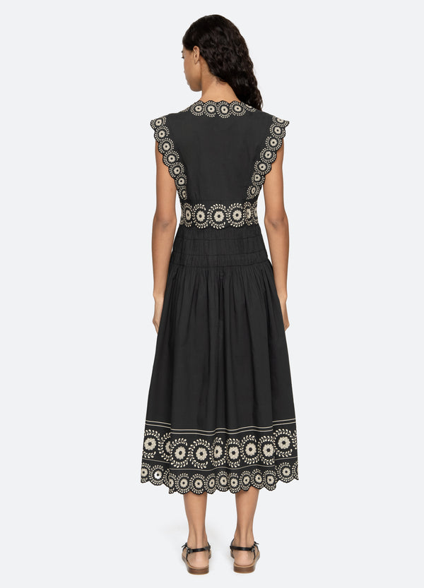 Dresses Sea, New York Dresses Sea, New York