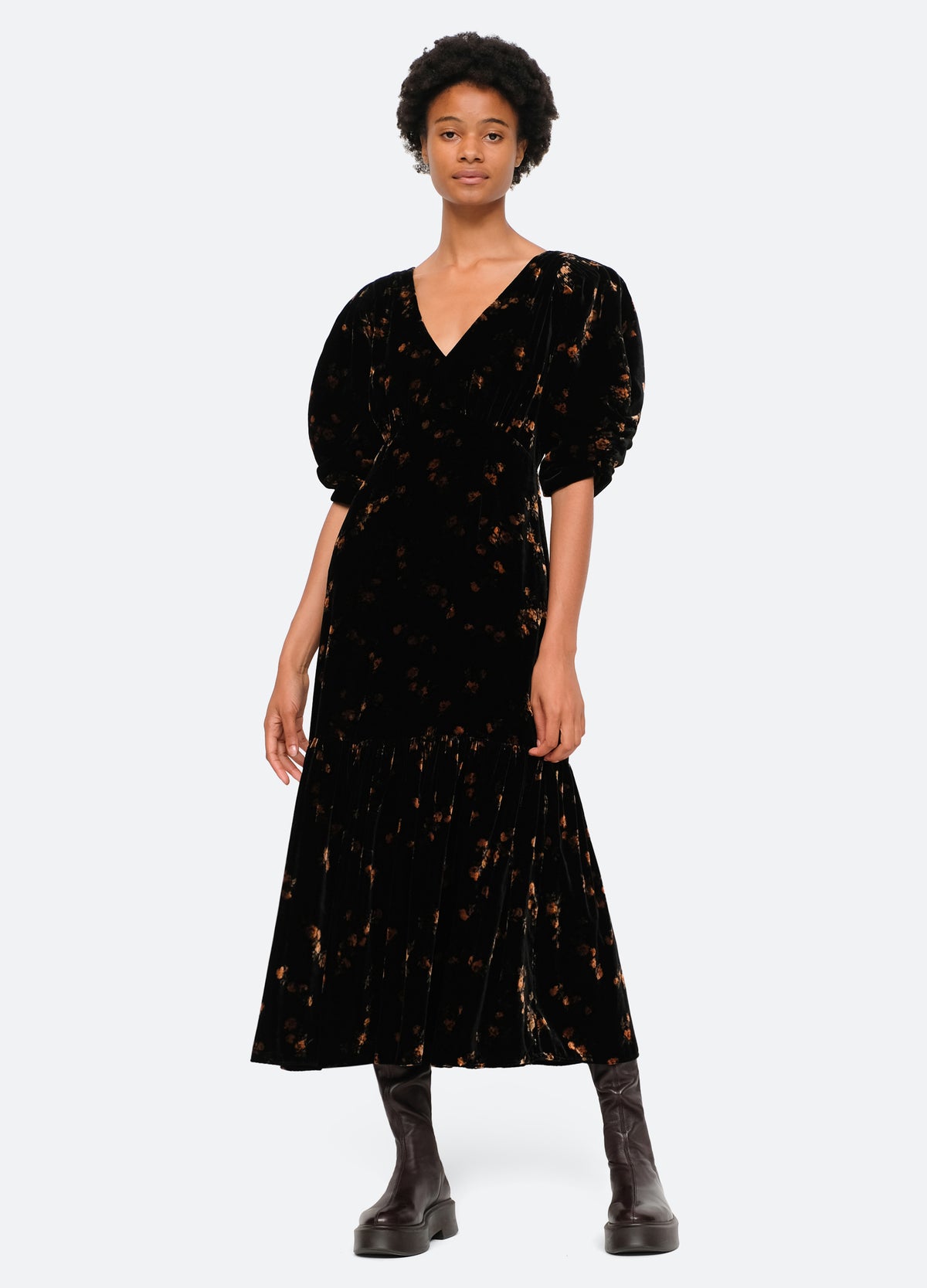 black- rayna dress- feature view