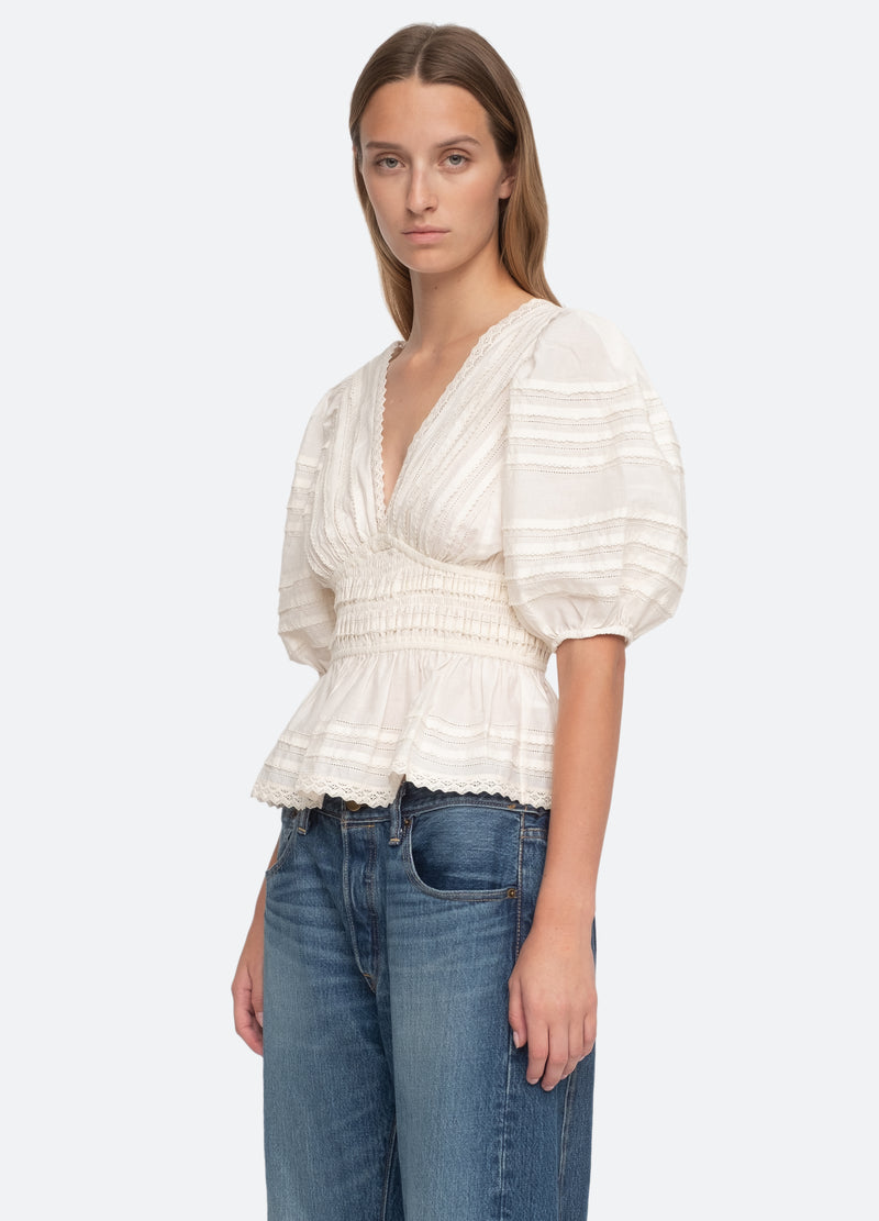 cream-mable top-three quarter view - 4