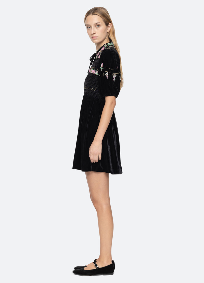 black-brynn dress-side view - 3