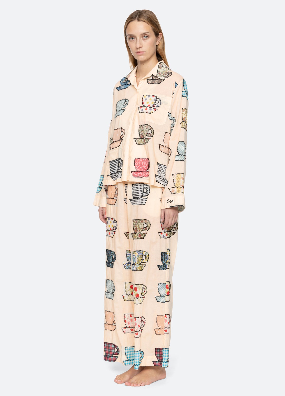 multi-karmen pj set-three quarter view - 5