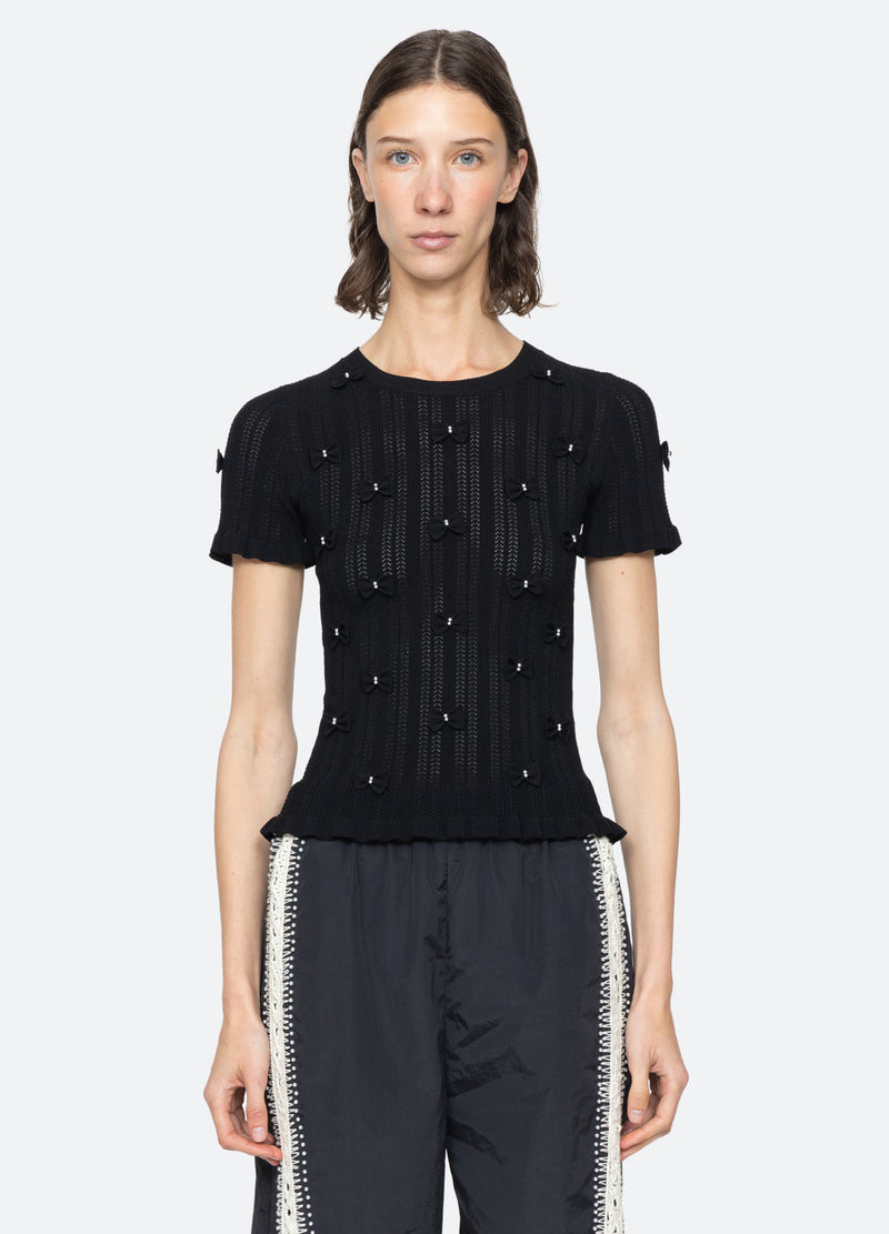 black-alberta top-front view 2 - 5