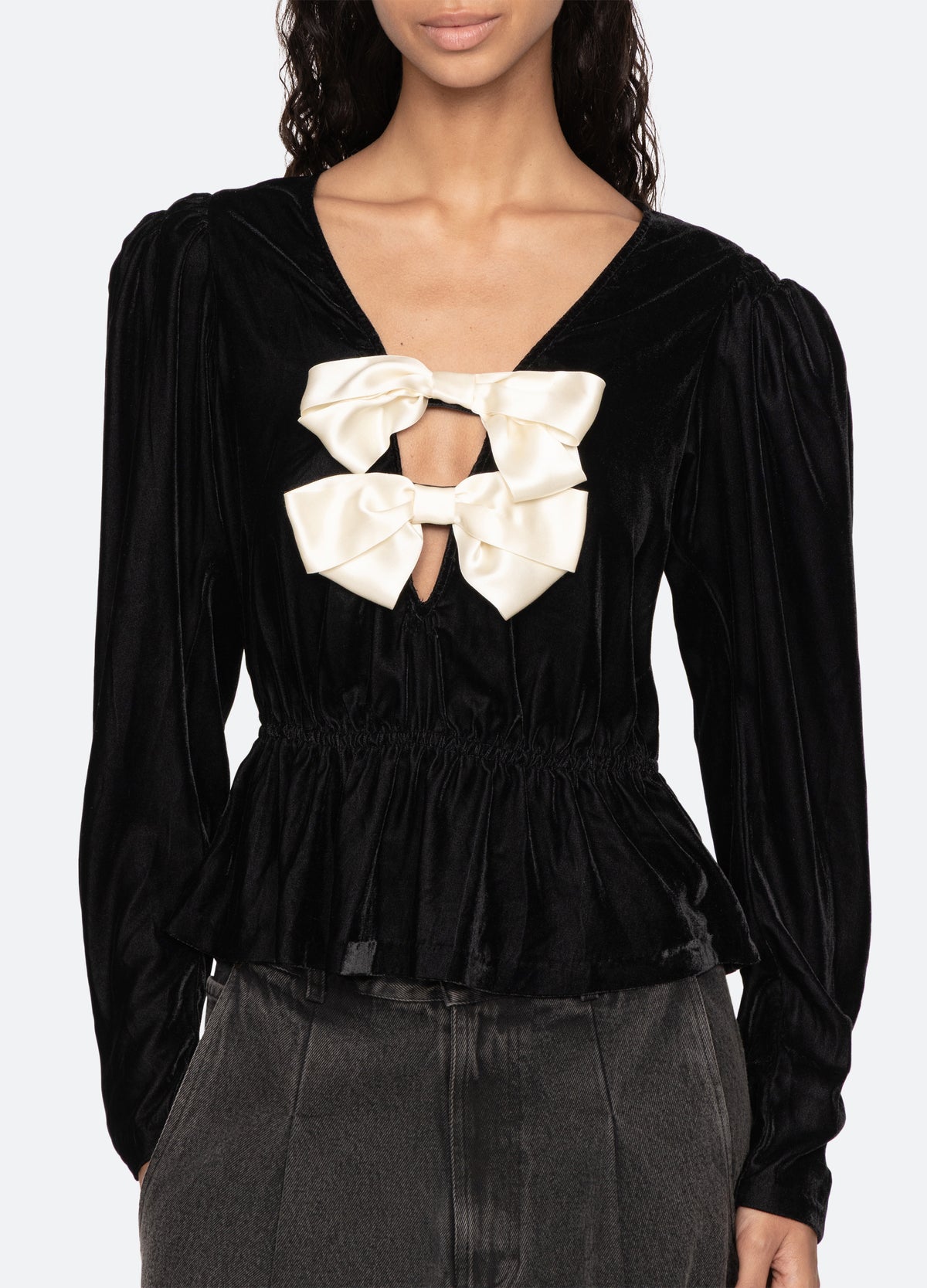 black-seraphine top-detail view - 5