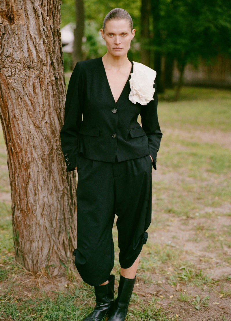 black-laurie pants-editorial view - 2