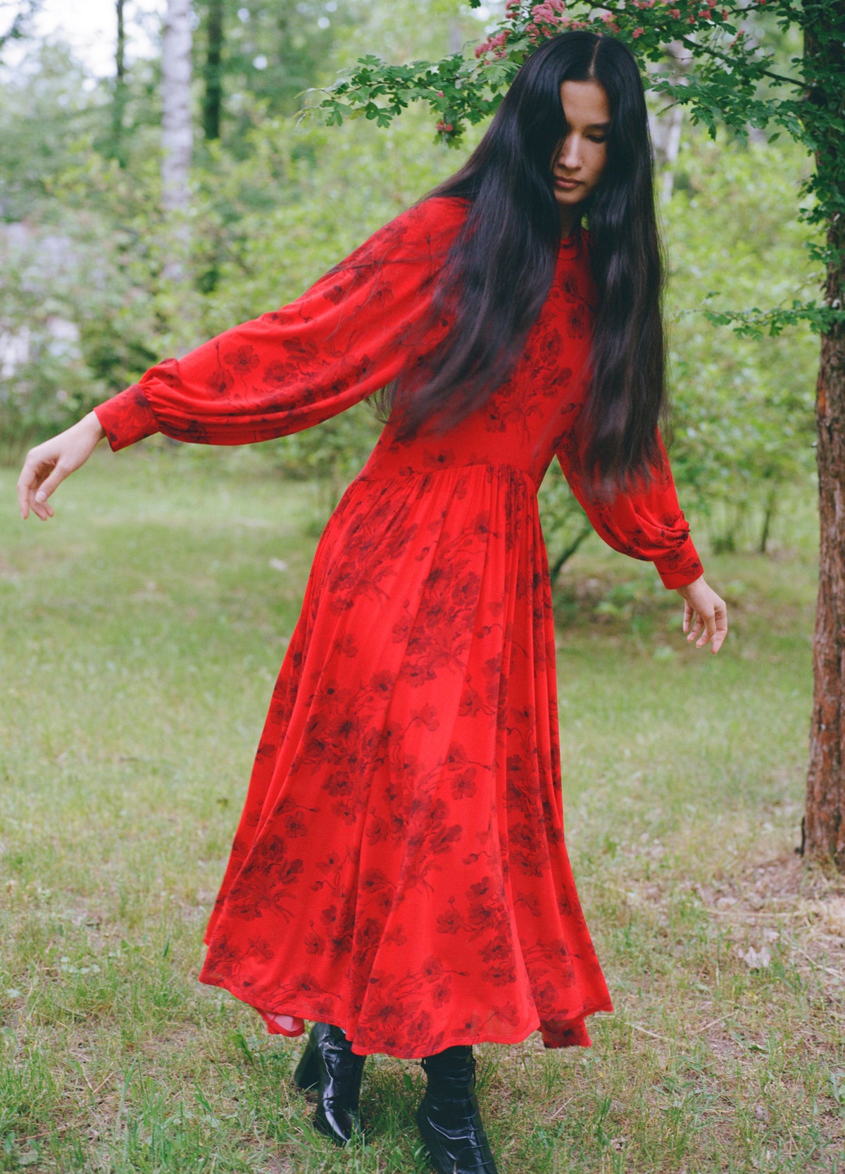 red-cornelia l/s dress-editorial view