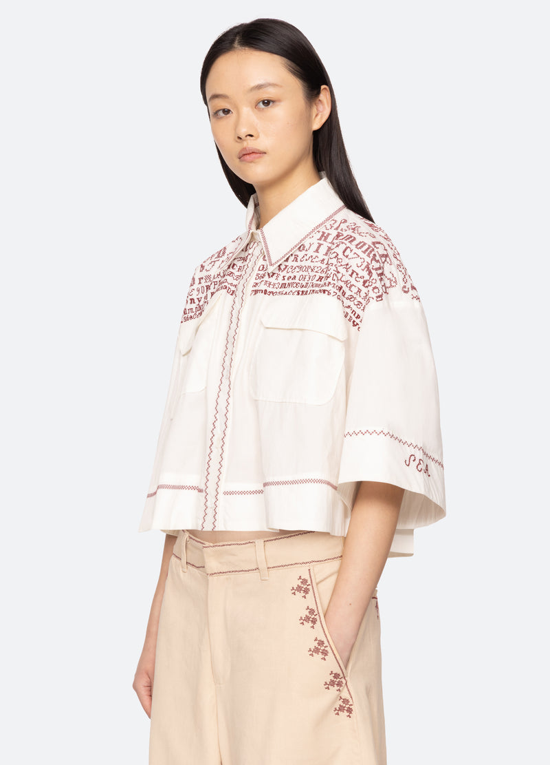 white-kit top-three quarter view - 11