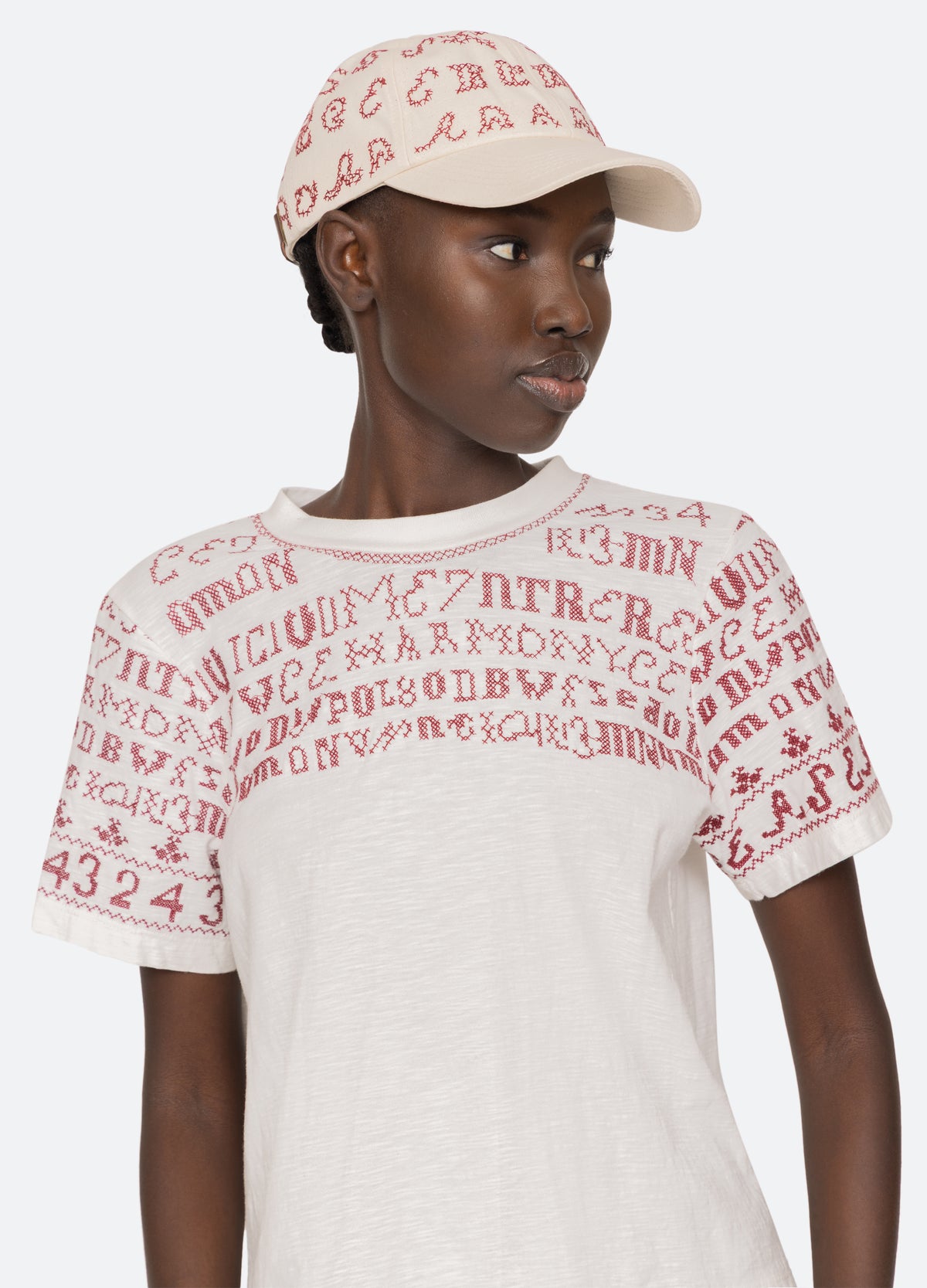 cream-kit hat-feature view - 3