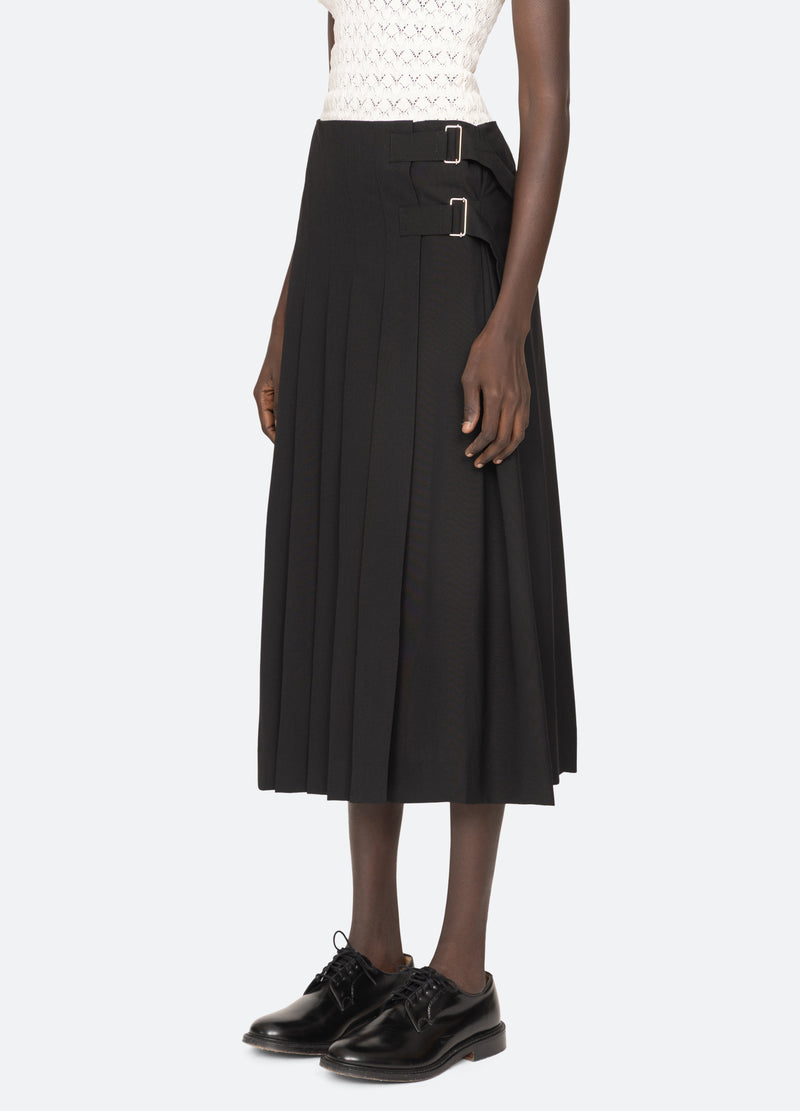 black-elisa skirt-three quarter view - 5