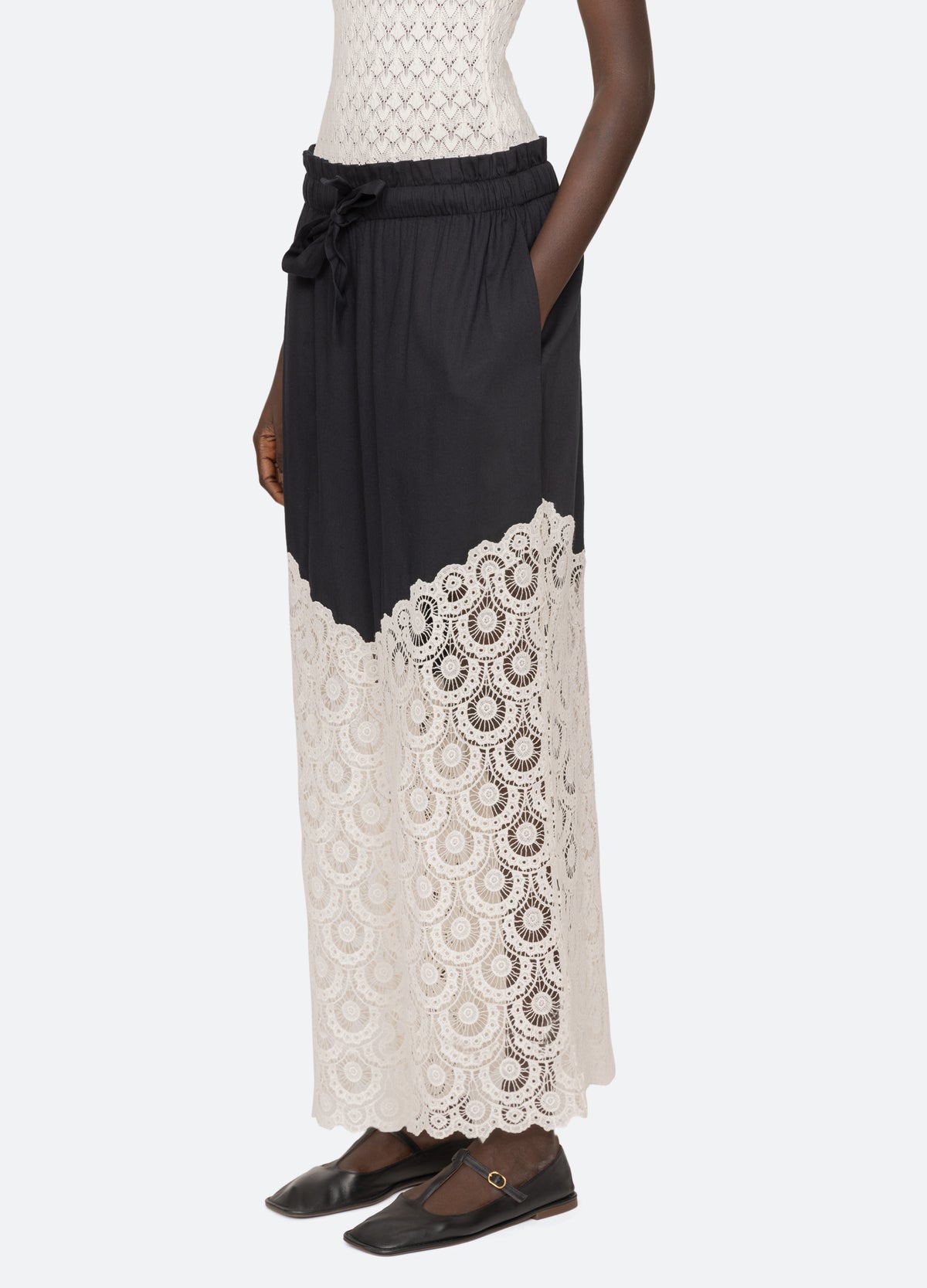 black-eliison pants-three quarter view - 6