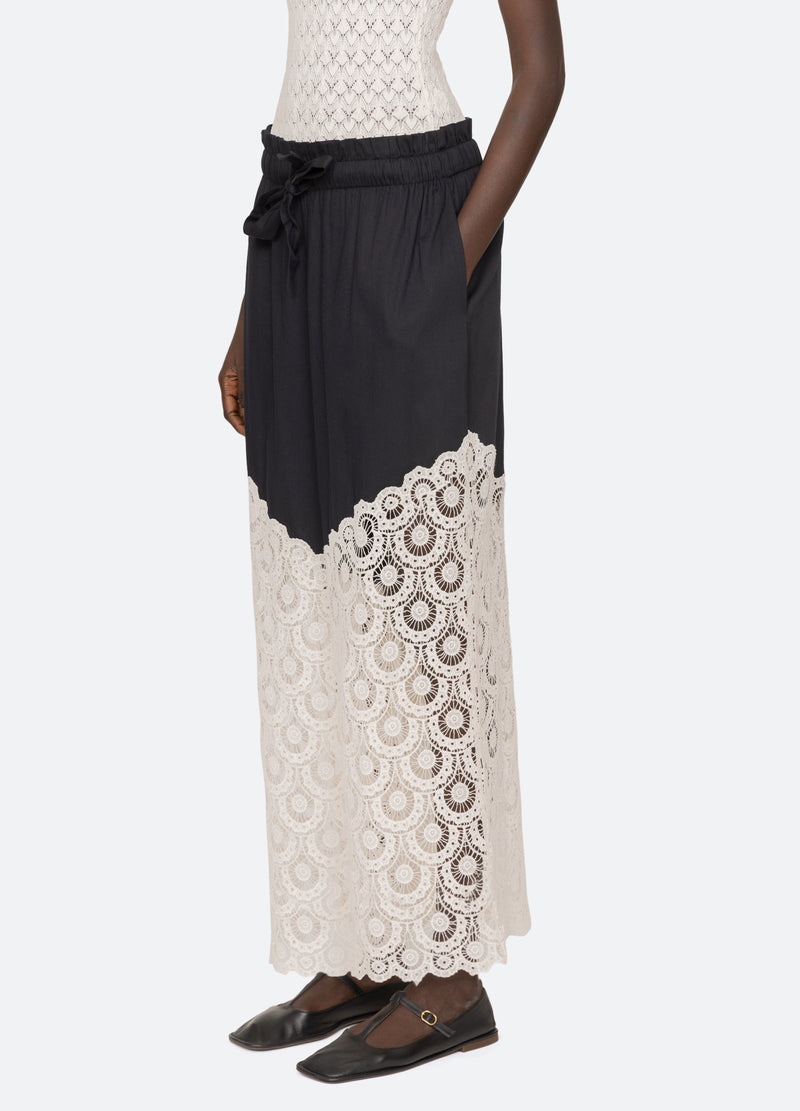 black-eliison pants-three quarter view - 6