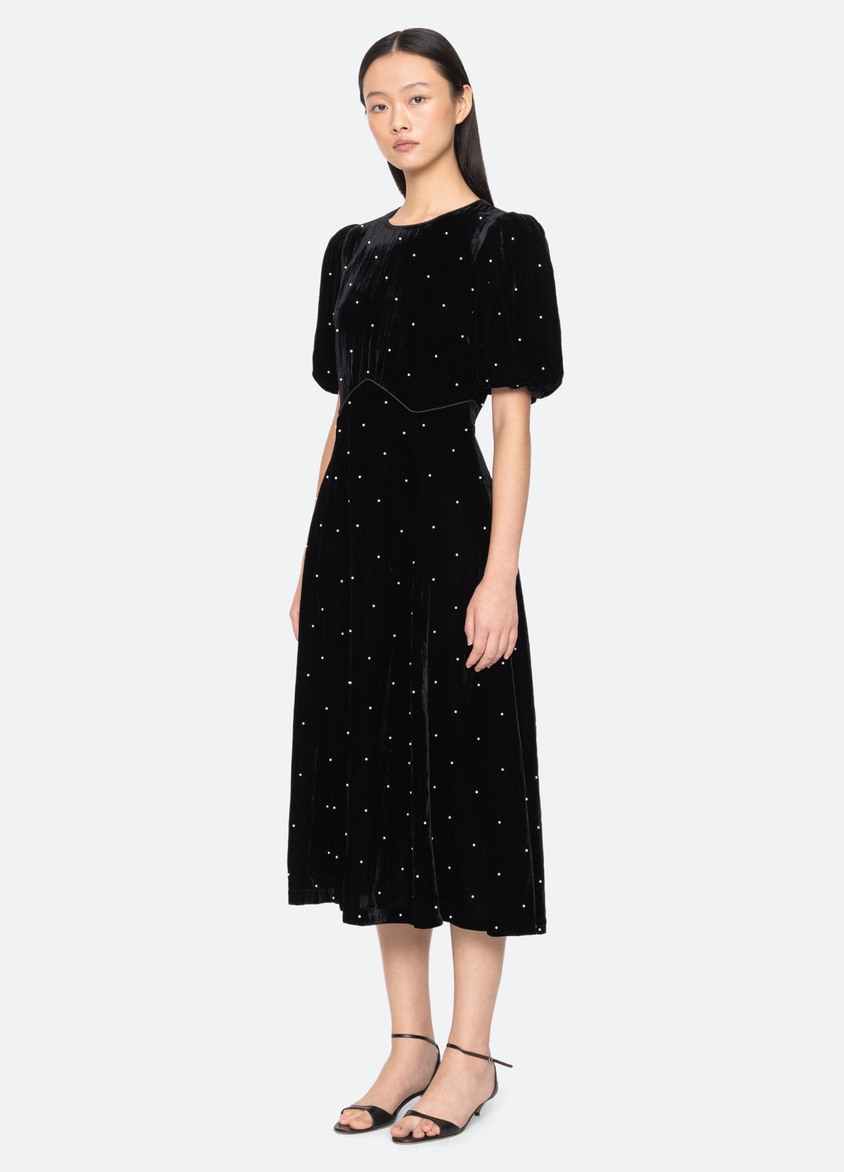 black-alberta s/s dress-three quarter view - 6