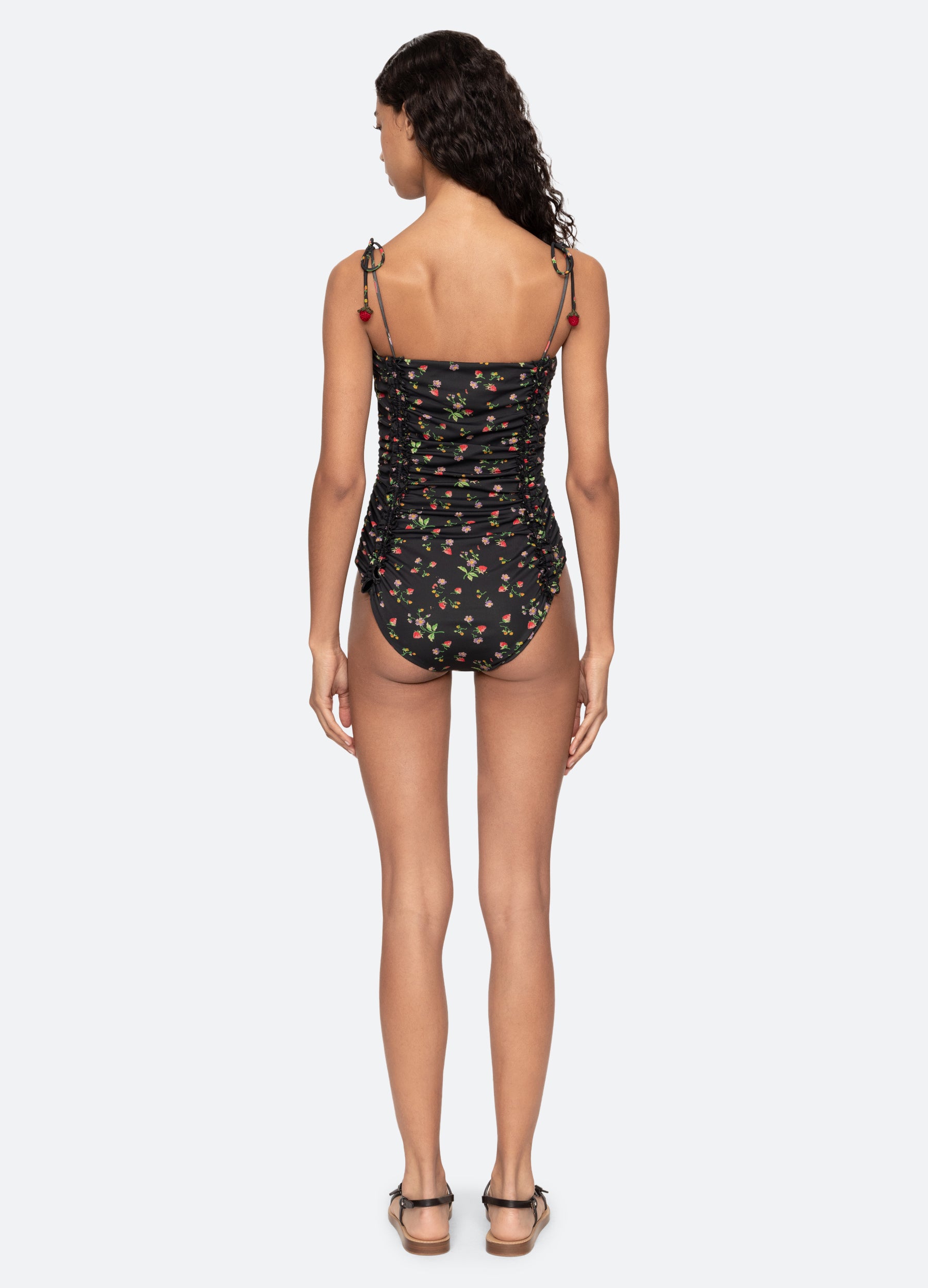 Katarina One Piece – Sea, New York