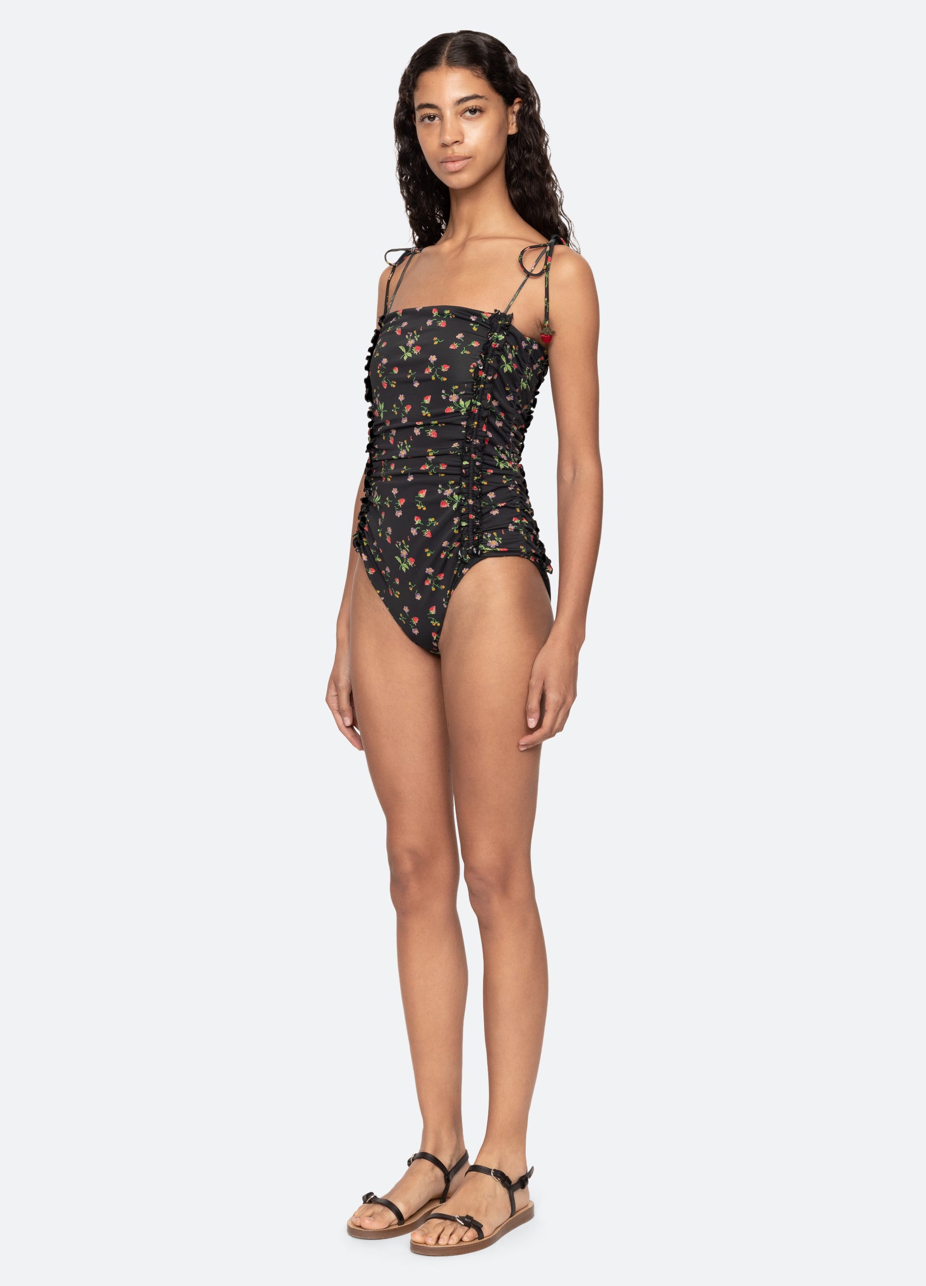 Katarina One Piece – Sea, New York