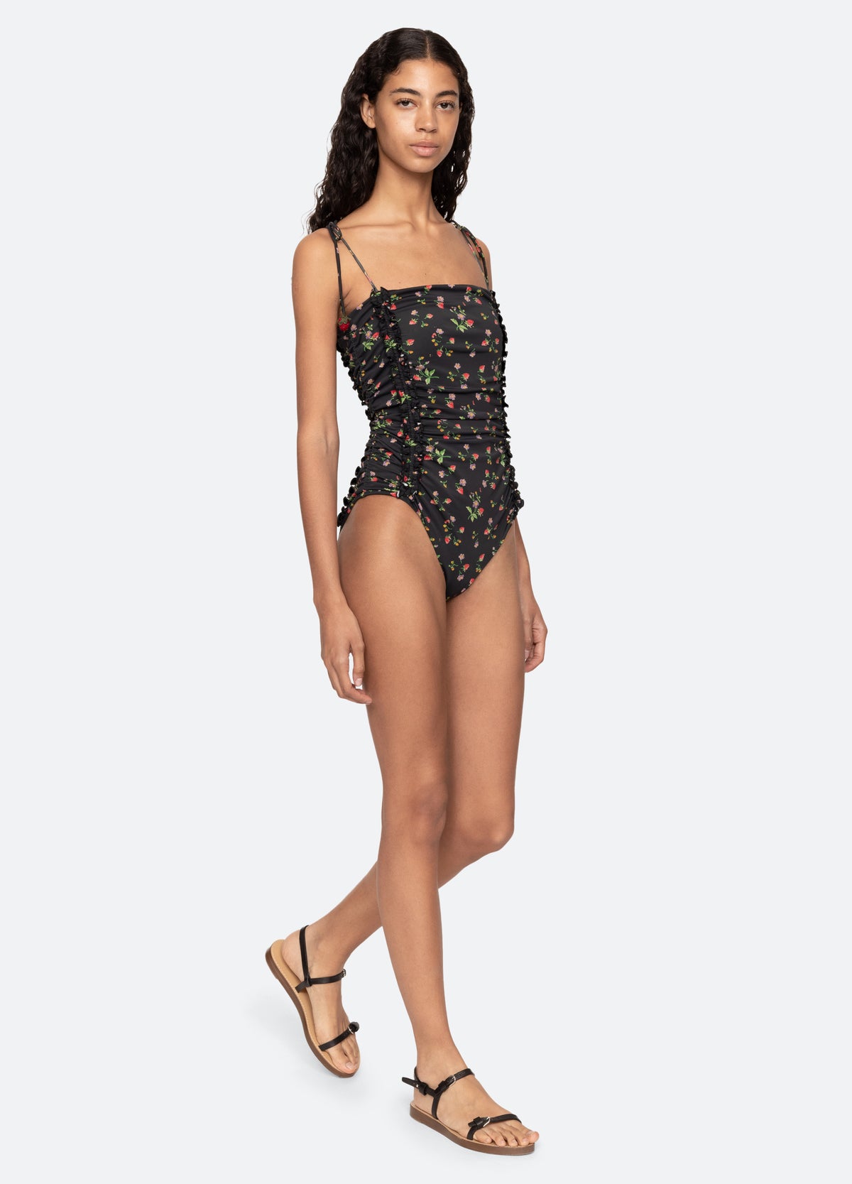 multi-katarina one piece-walking view - 6