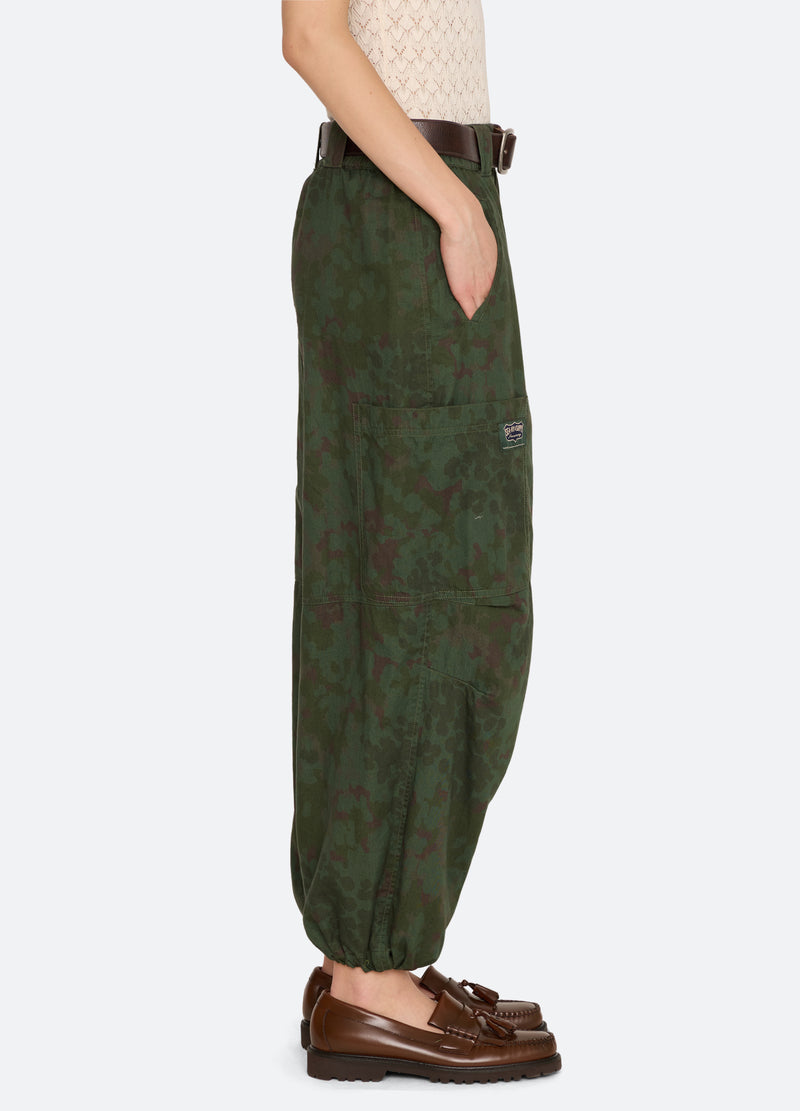 multi-channing pants-side view - 4