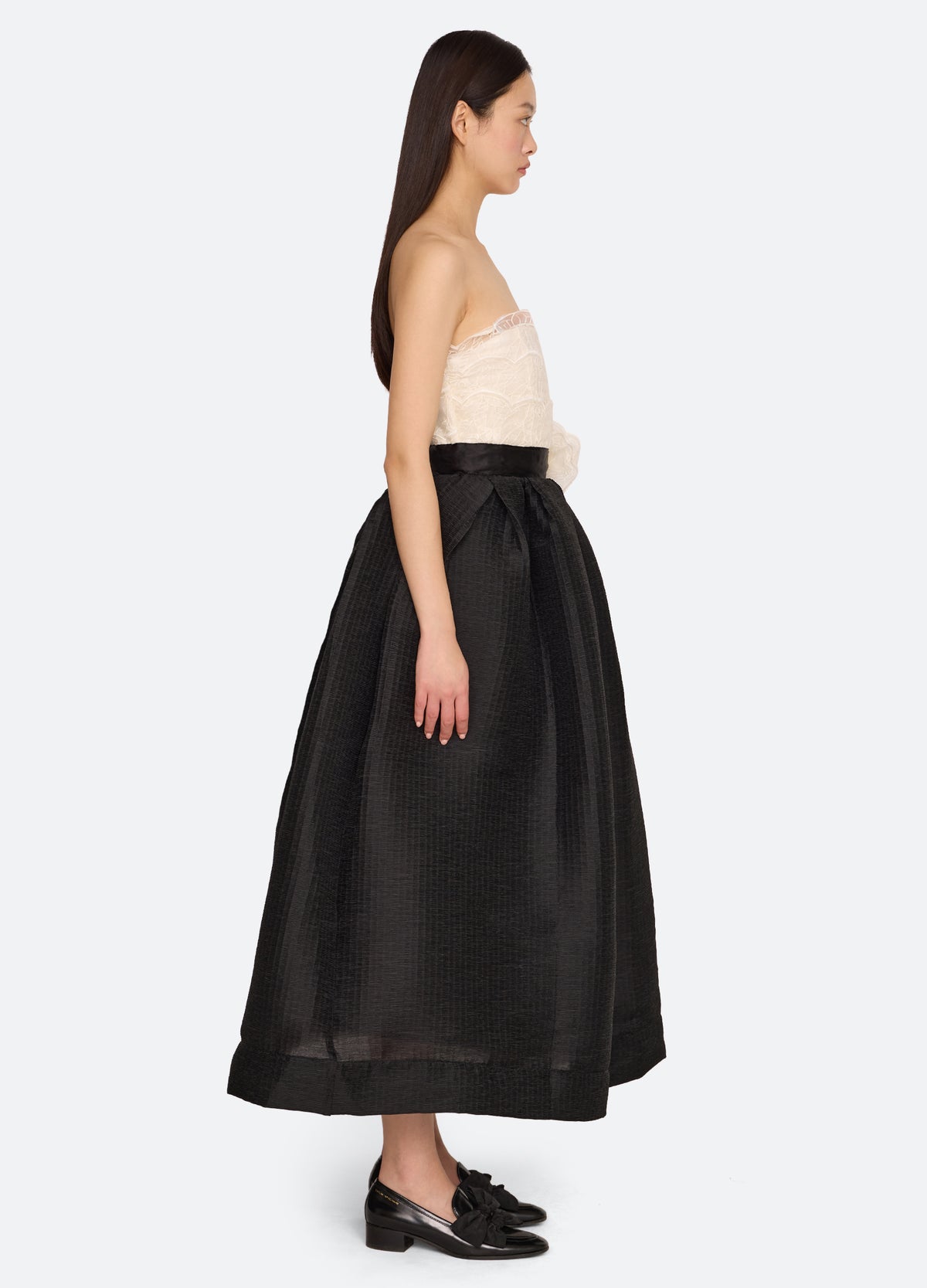 black-evora dress-side view - 5