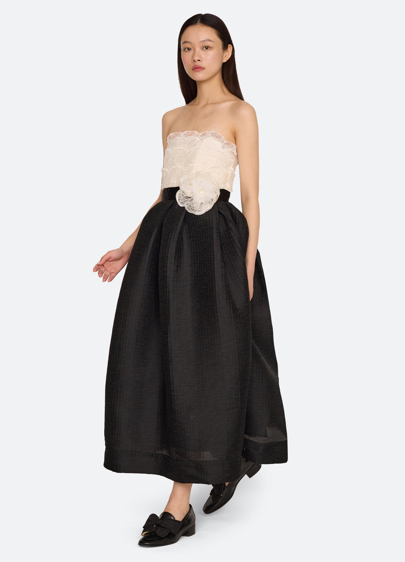 black-evora dress-walking view - 7