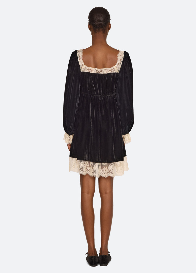 black-hannah dress-back view - 2