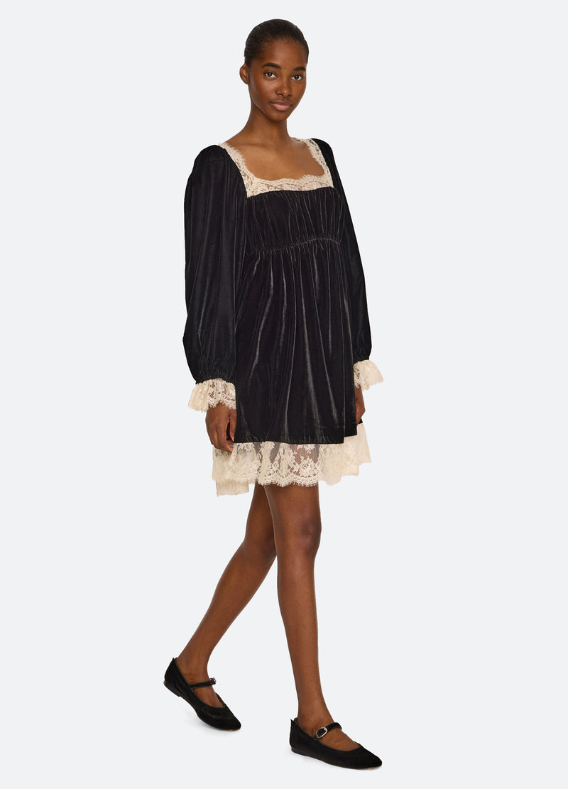 black-hannah dress-walking view - 5