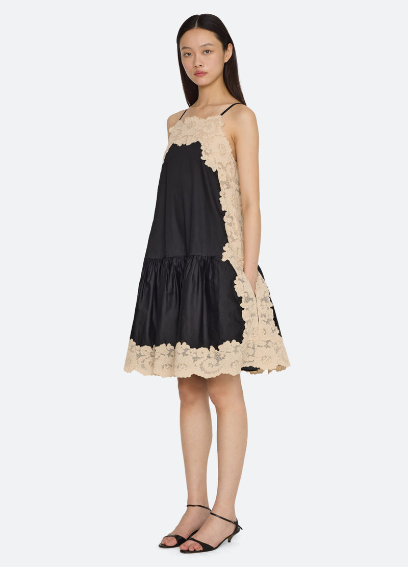 black-ilaria dress-three quarter view - 5