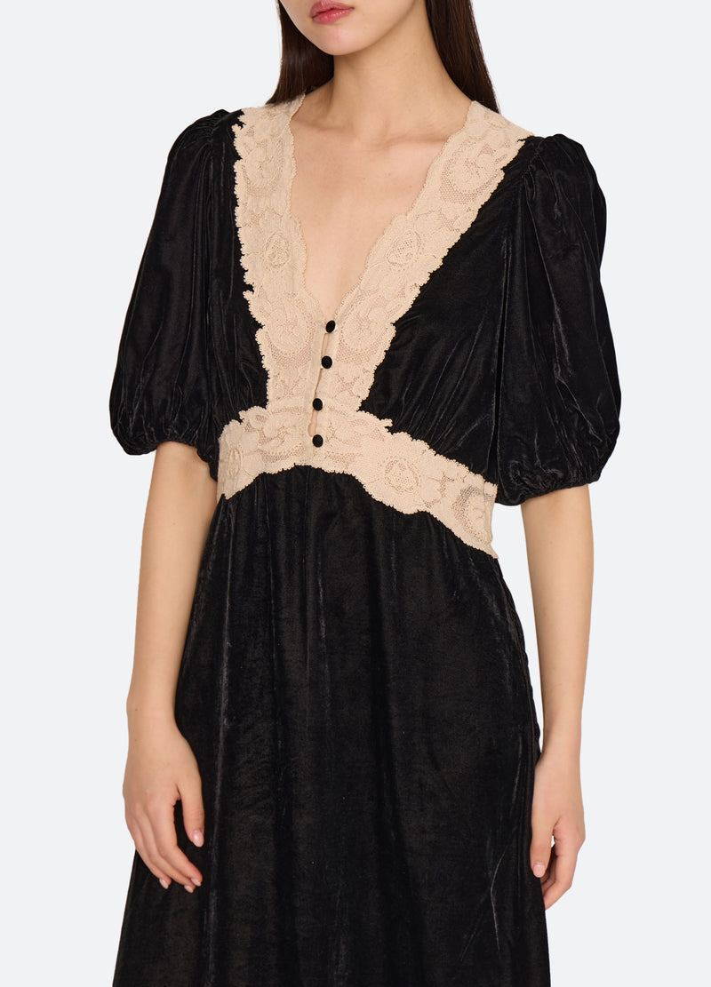 black-ilaria midi dress-detail view - 7