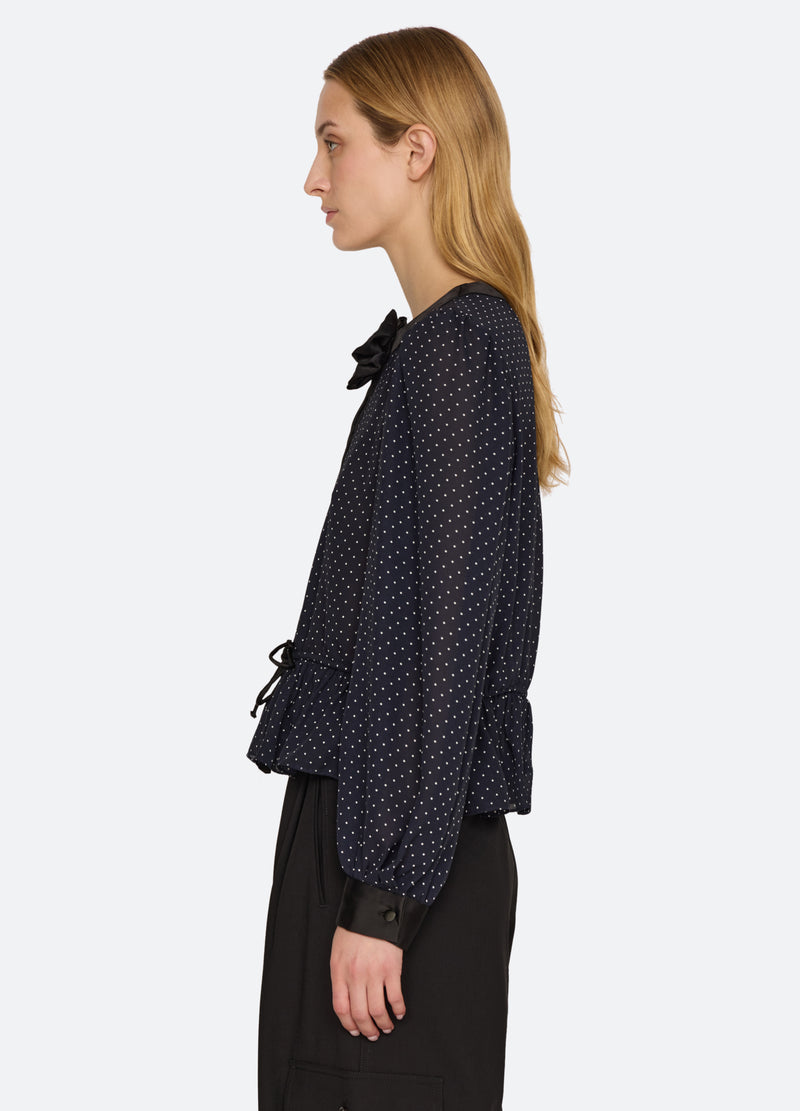 black-jeanne top-side view - 4